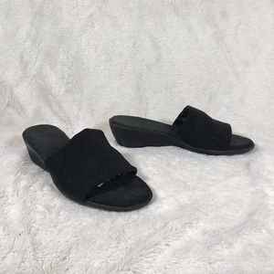 6/$20 Vintage 90s / Y2K Aerosoles Slides, Sz 7.5
